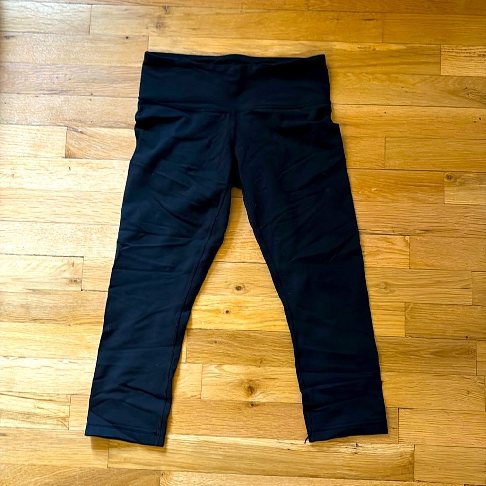 Lululemon EUC Wunder Under Crop Black